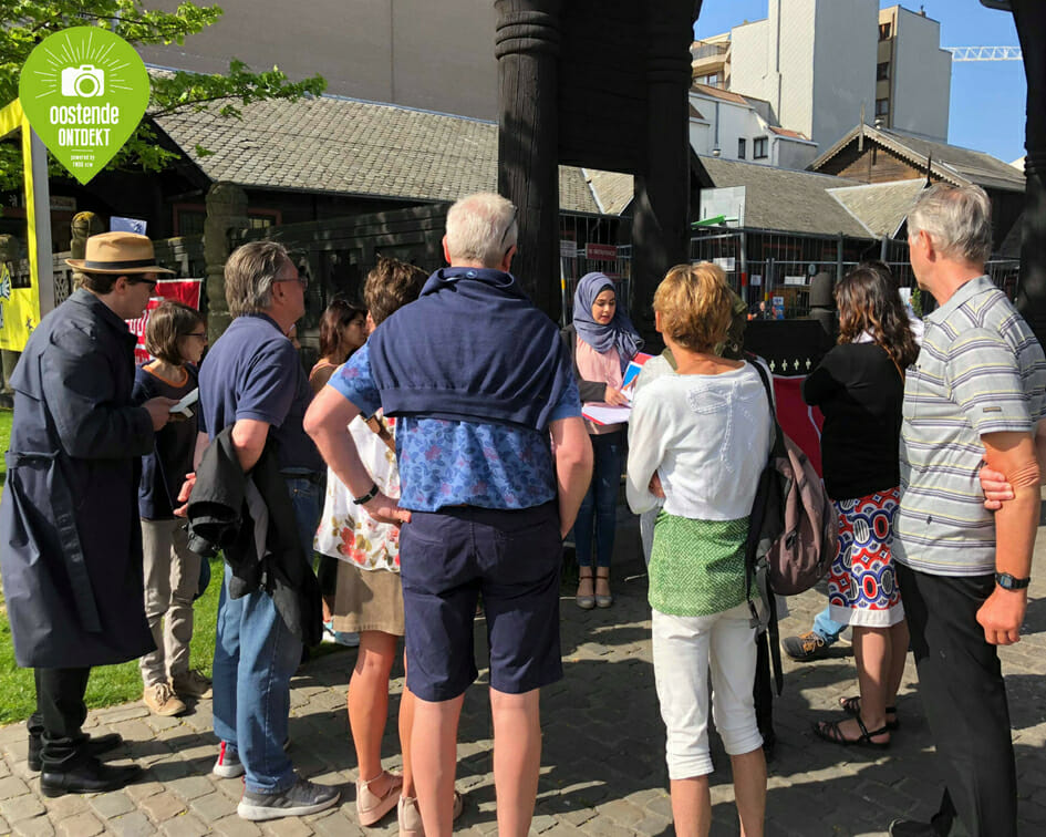 Erfgoeddag vrouwenwandeling,”(t)huizen één gids editie”