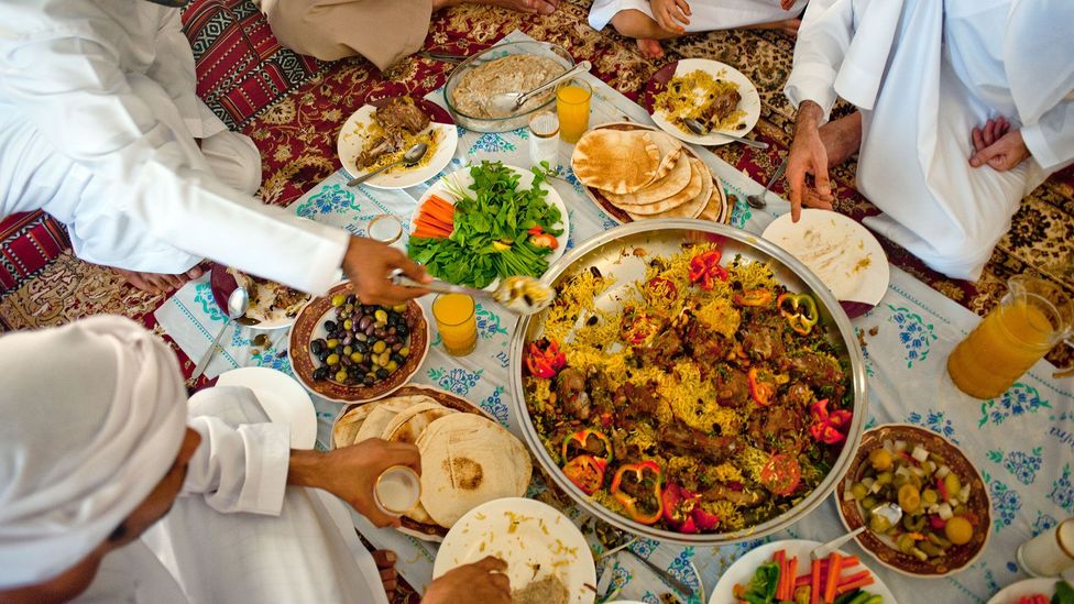 Een iftarmaaltijd in jouw buurt bijwonen?